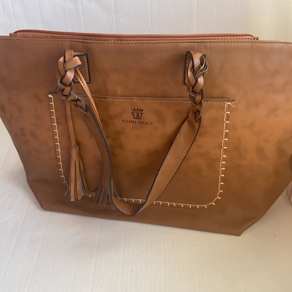 LIKE NEW Weimeibaige Purse Golden Brown Interior & Exterior Pockets Clean Inside - Picture 2 of 14